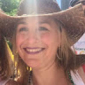Meet your Posher, Annie k.